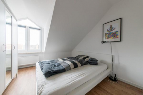 6537 Private Room